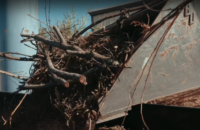 It's important to choose a service provider that has the right heavy machinery, equipment, and disposal methods for your junk removal job